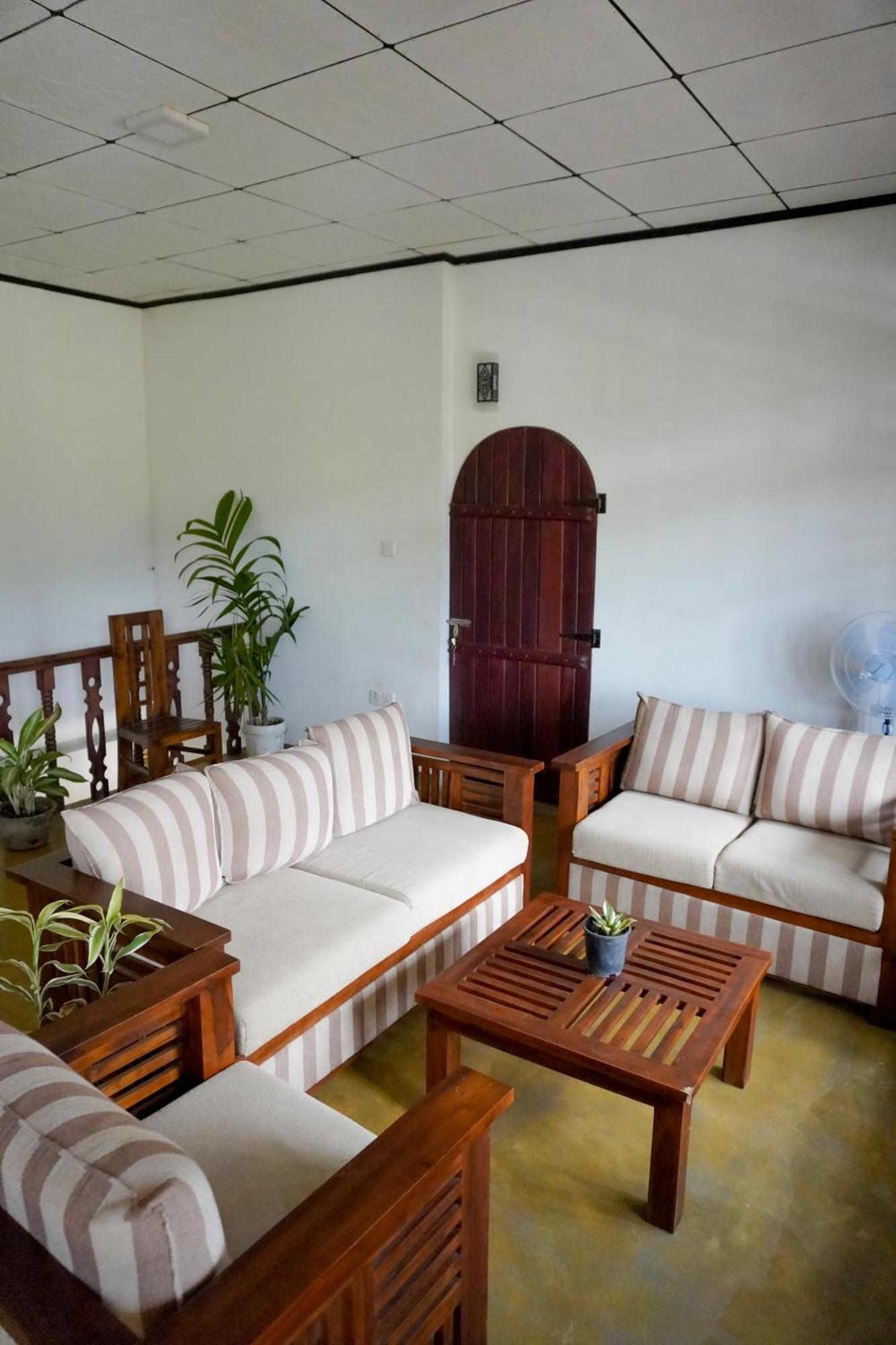 Sadula Home Villa Ella Buitenkant foto