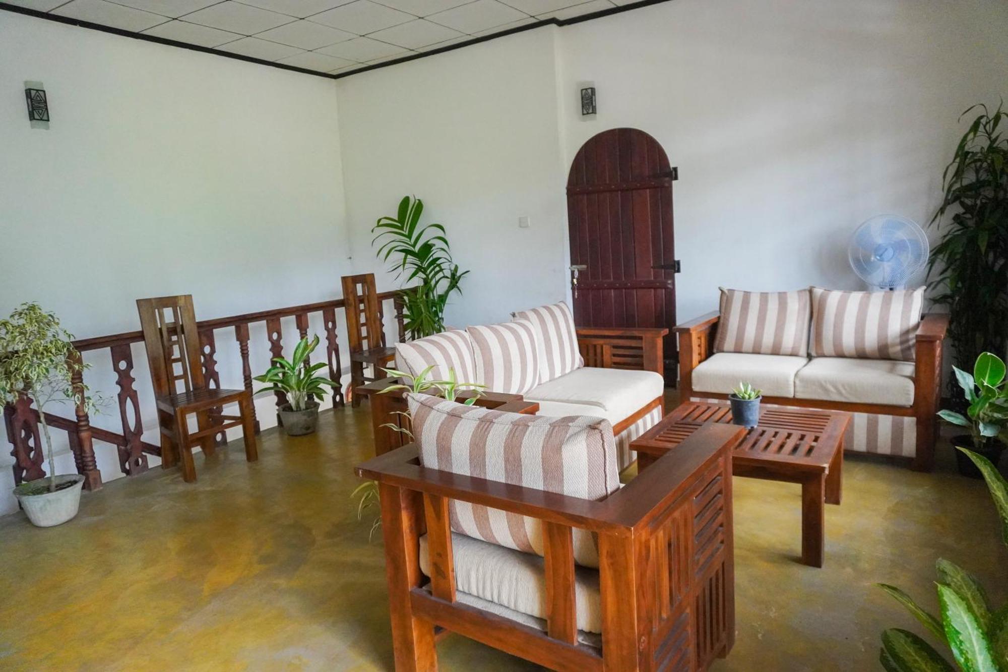 Sadula Home Villa Ella Buitenkant foto
