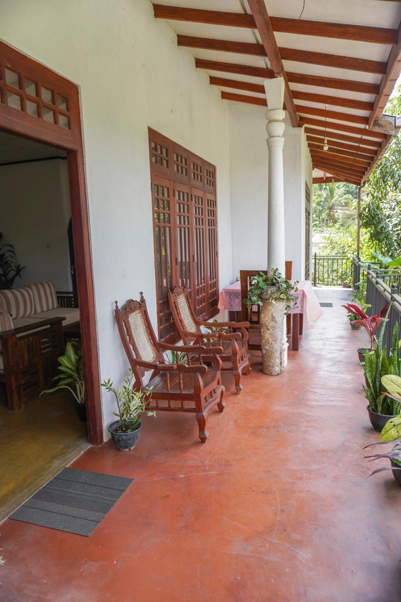 Sadula Home Villa Ella Buitenkant foto